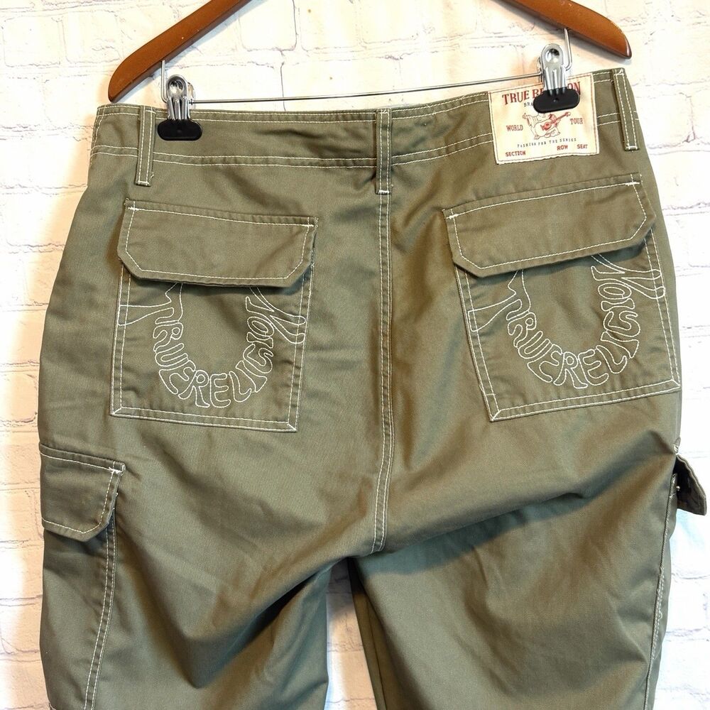 NWOT True Religion Mens Size 34 Cargo Pants Army Olive Green Horseshoe Pocket